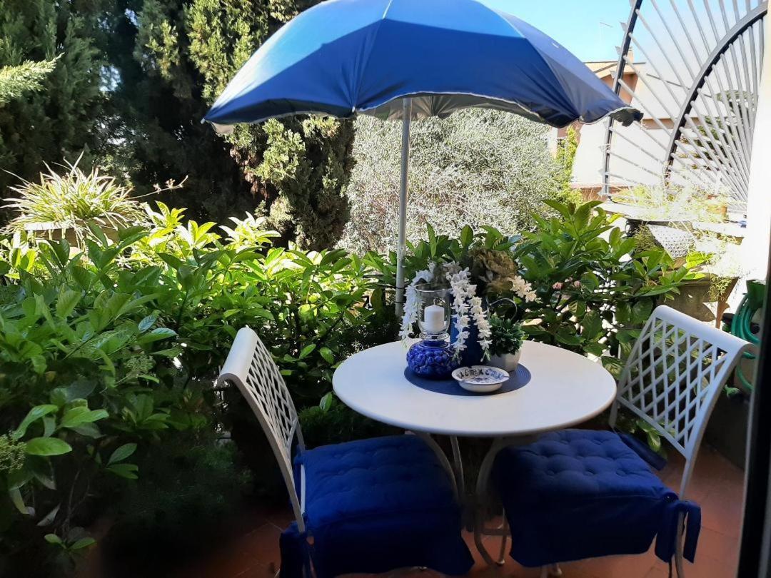 B&B Le Lanterne Casal Palocco Exterior photo